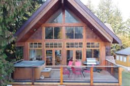 Big Red Lodge - Image 2