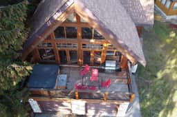 Big Red Lodge - Image 3