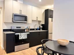 Hanna House - Image 5
