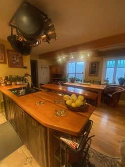 Pine View House - Image 4