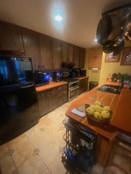 Pine View House - Image 3