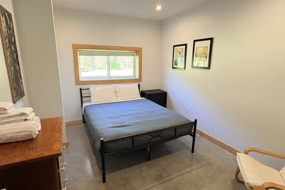 The Block - Suite 5 - Image 1