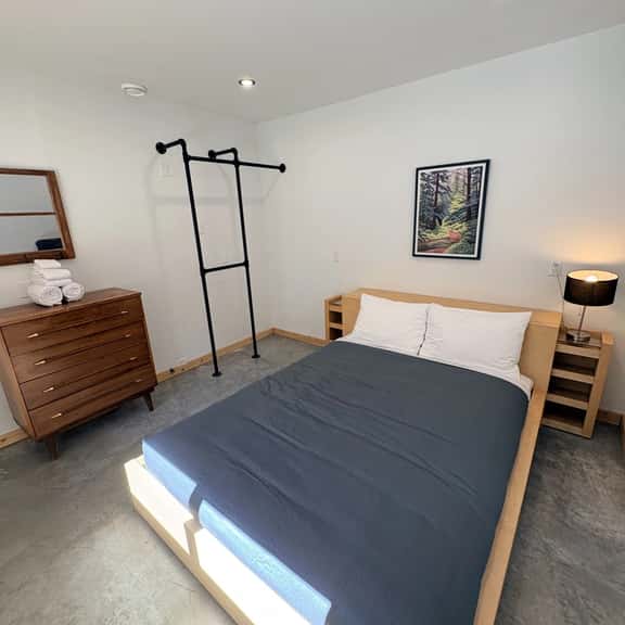 The Block - Suite 6 - Image 1